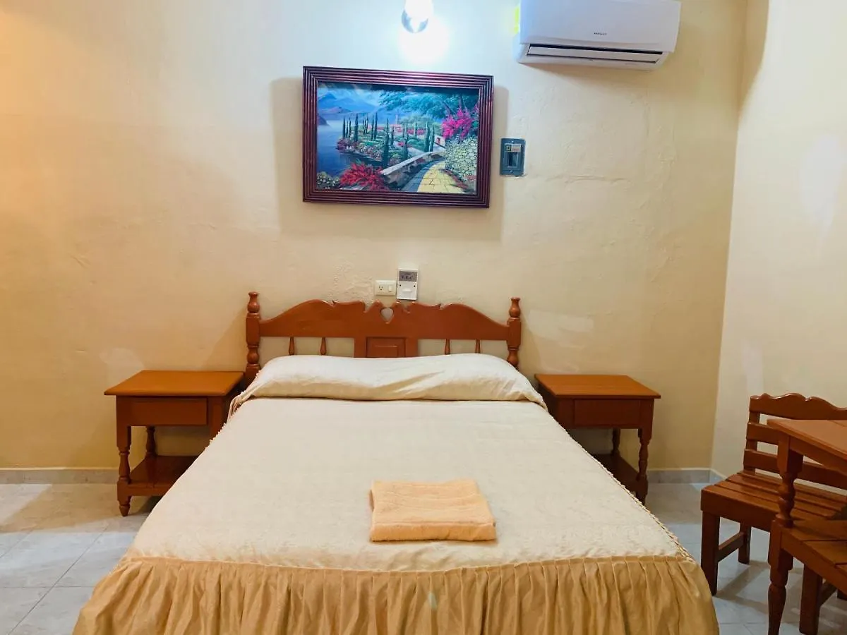 Hotel Isla Esmeralda Cozumel Aparthotel