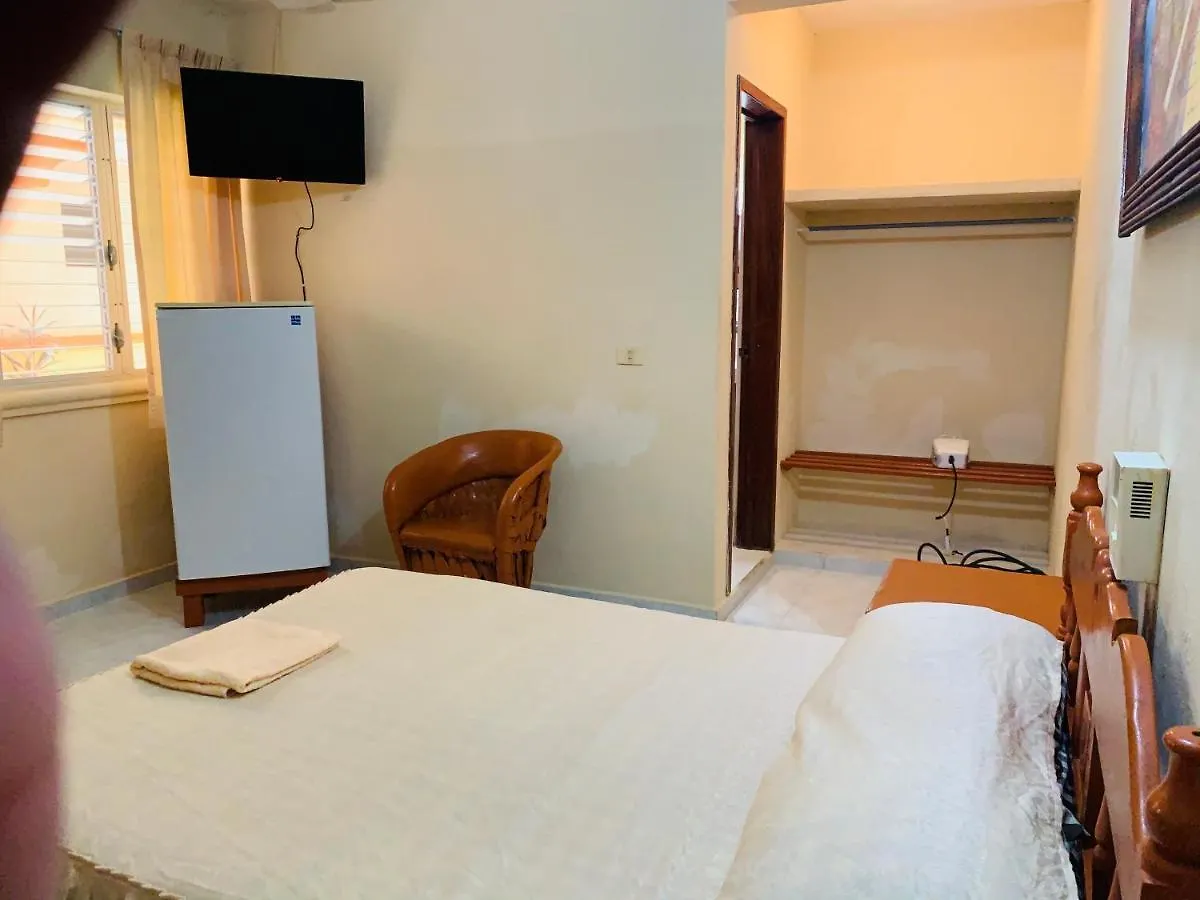 Hotel Isla Esmeralda Cozumel 0*,